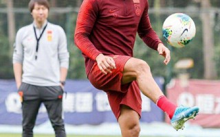 最忠誠的“歸化國腳”：6名非血緣歸化球員僅他1人在中國 