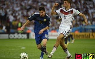 穆勒：生涯前10年我更支持 C羅，但現(xiàn)在我認(rèn)為 梅西 是歷史最佳