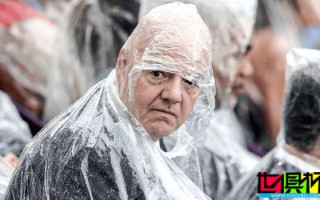 國際足聯主席 因凡蒂諾 現身巴黎奧運會開幕式看臺