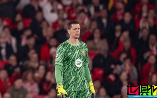 什琴斯尼 8次撲救，創 巴薩 近20年歐冠零封紀錄