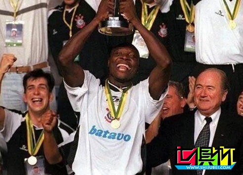 2000年首屆世俱杯也是最特殊的一屆世俱杯-第3張圖片-世俱杯 2000年首屆世俱杯也是最特殊的一屆世俱杯-第3張圖片-世俱杯