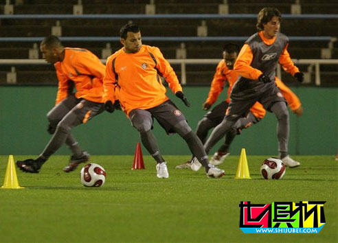 2006世俱杯巴西國際隊名單：南美霸主以巴西本土球員為主-第1張圖片-世俱杯