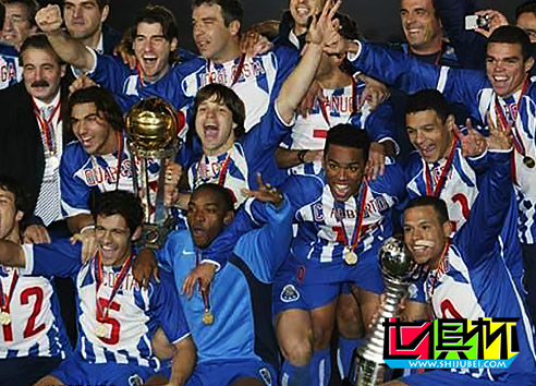 2004年12月12日最后一屆豐田杯波爾圖隊點球8比7擊敗卡爾達斯隊