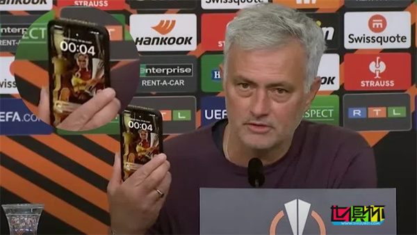 羅馬主帥穆里尼奧手機壁紙曝光-第1張圖片-世俱杯 羅馬主帥穆里尼奧手機壁紙曝光-第1張圖片-世俱杯